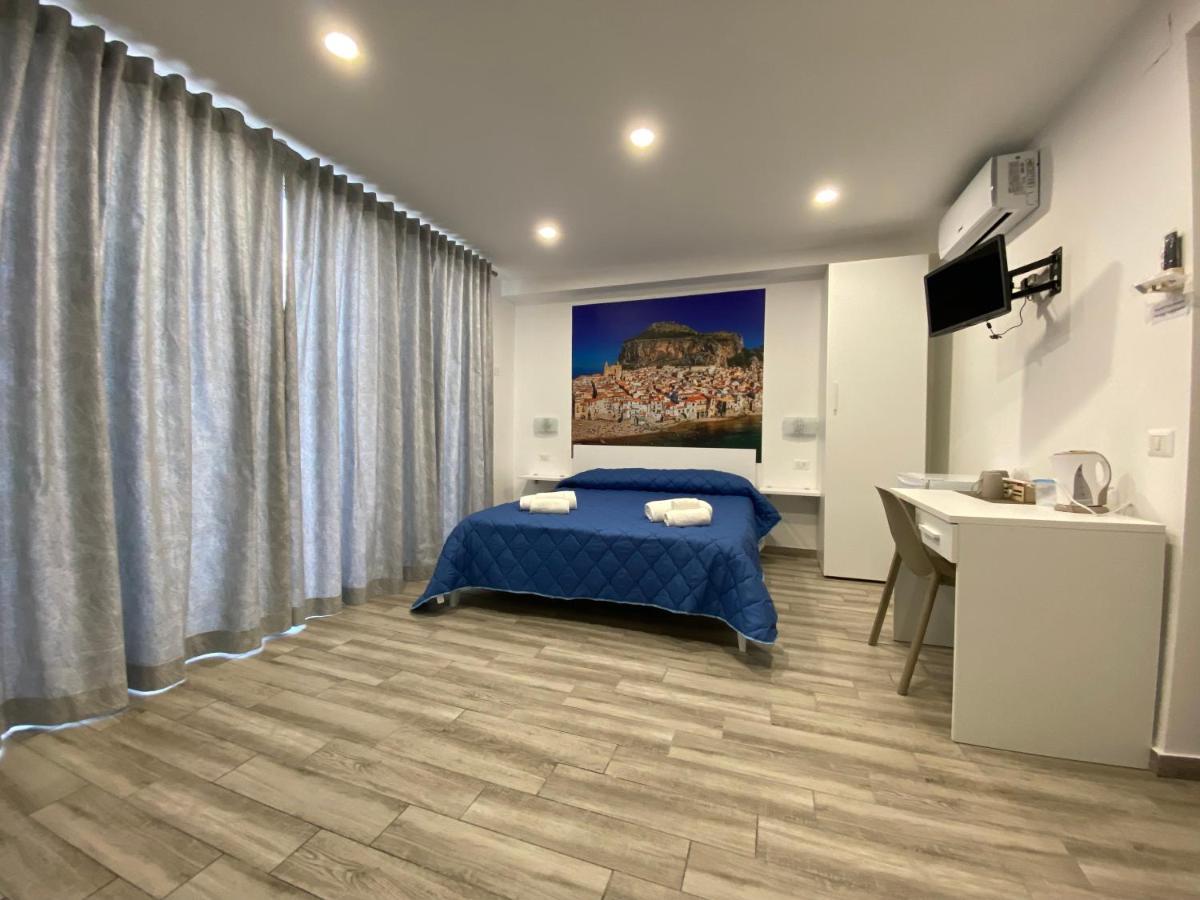 IN CENTRO ROOMS Vicino Cefalù Campofelice Di Roccella Exterior foto