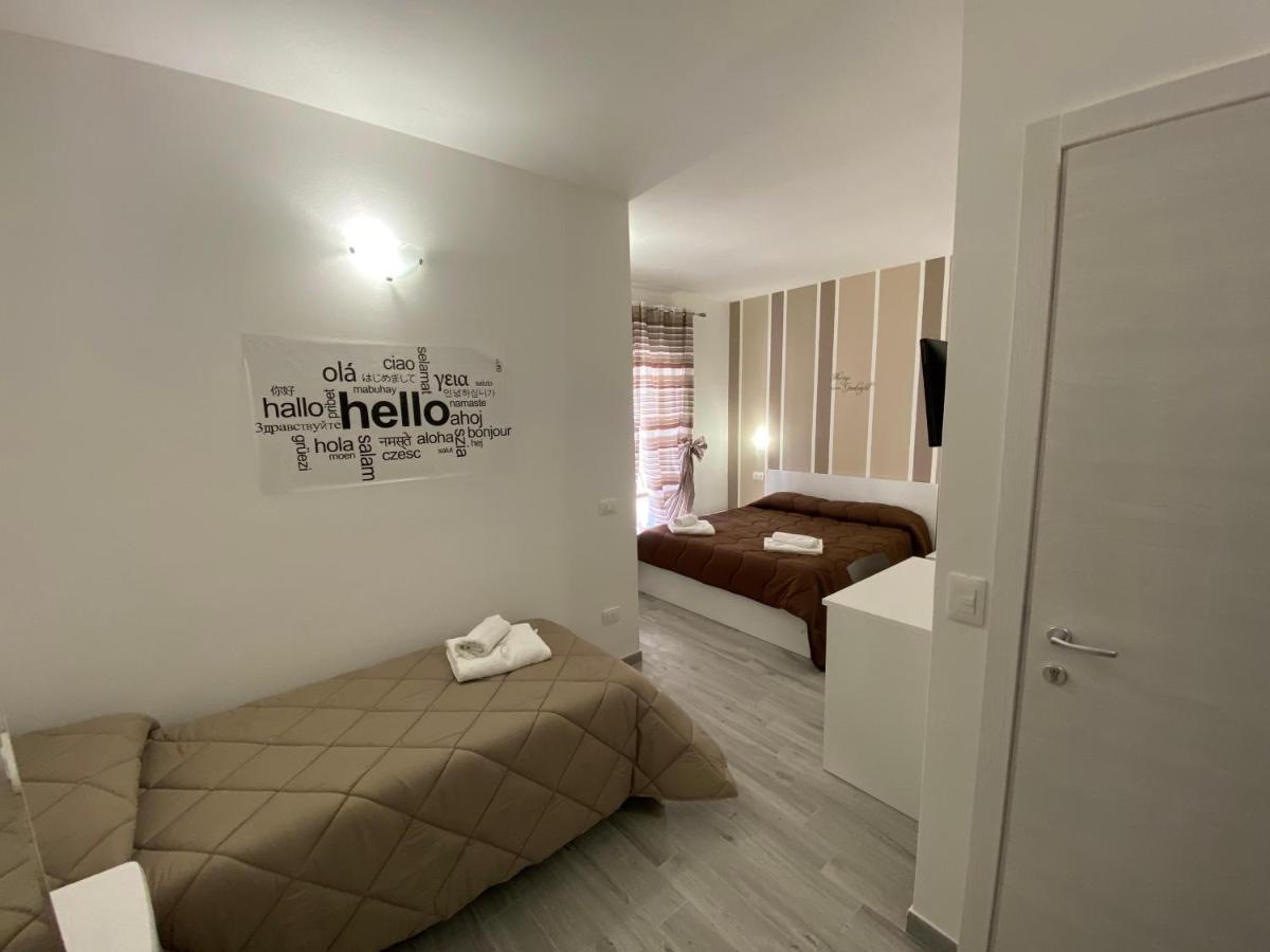 IN CENTRO ROOMS Vicino Cefalù Campofelice Di Roccella Exterior foto